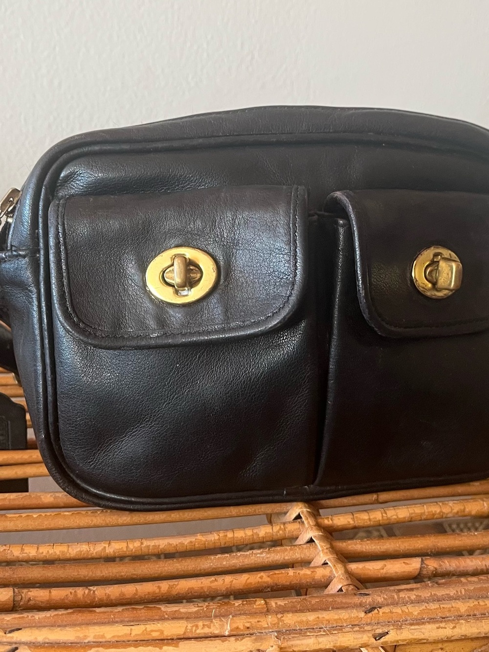 Rare Vintage Coach Pocket Waist Pack Black Leather Adjustable Strap Version 516
